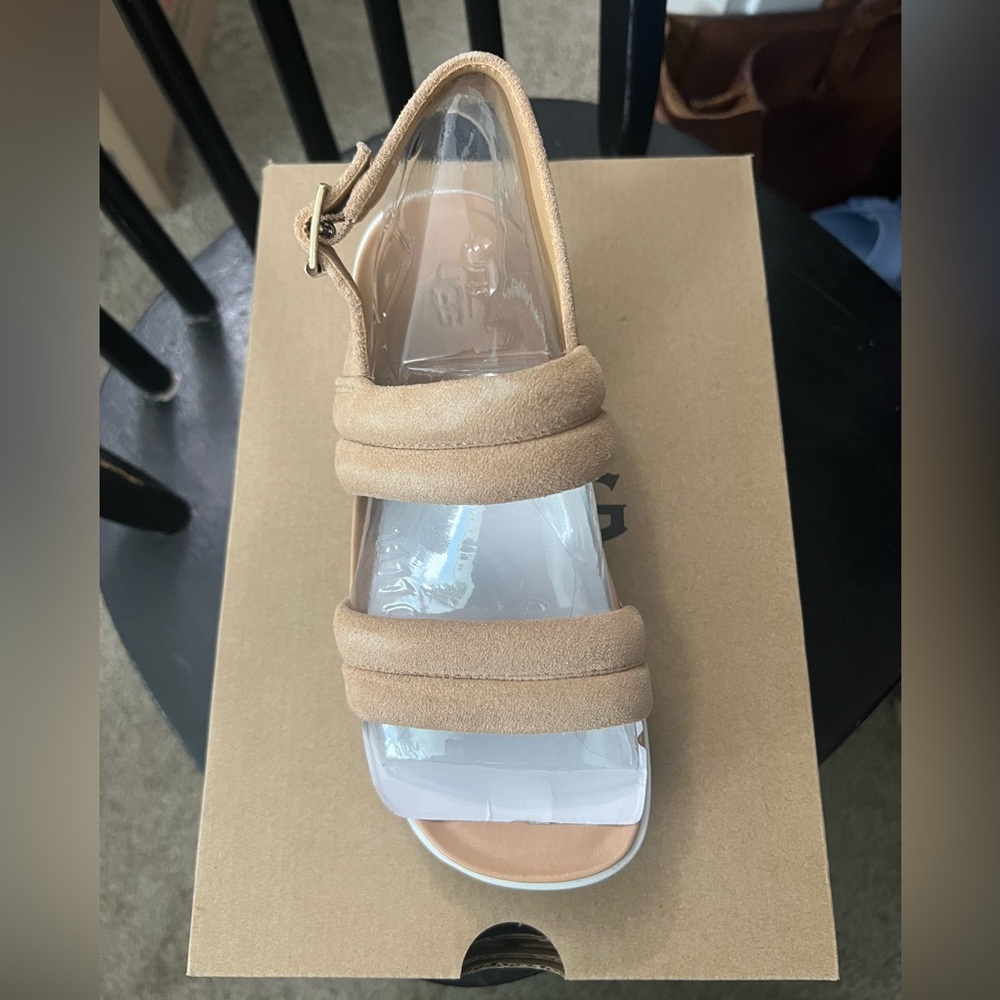 UGG W Lynnden Tan Footwear